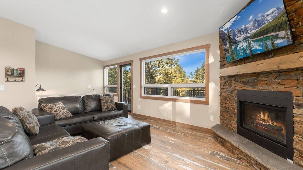 Photo of Livingroom in Pine