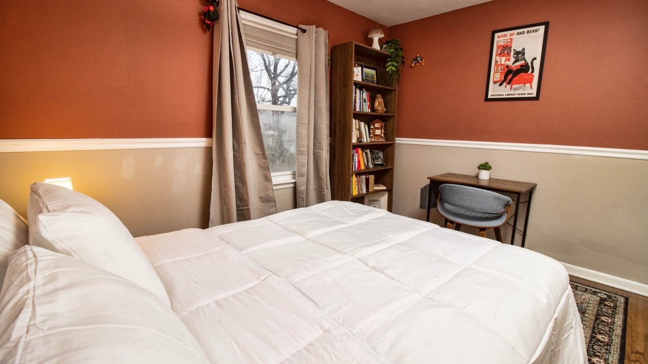 Photo of Bedroom in Shawnee