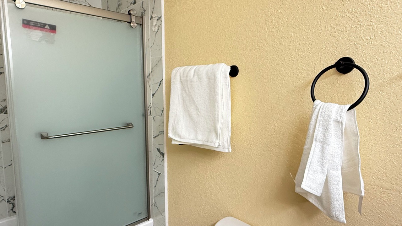 Photo of Bathroom in Green Valley Ranch