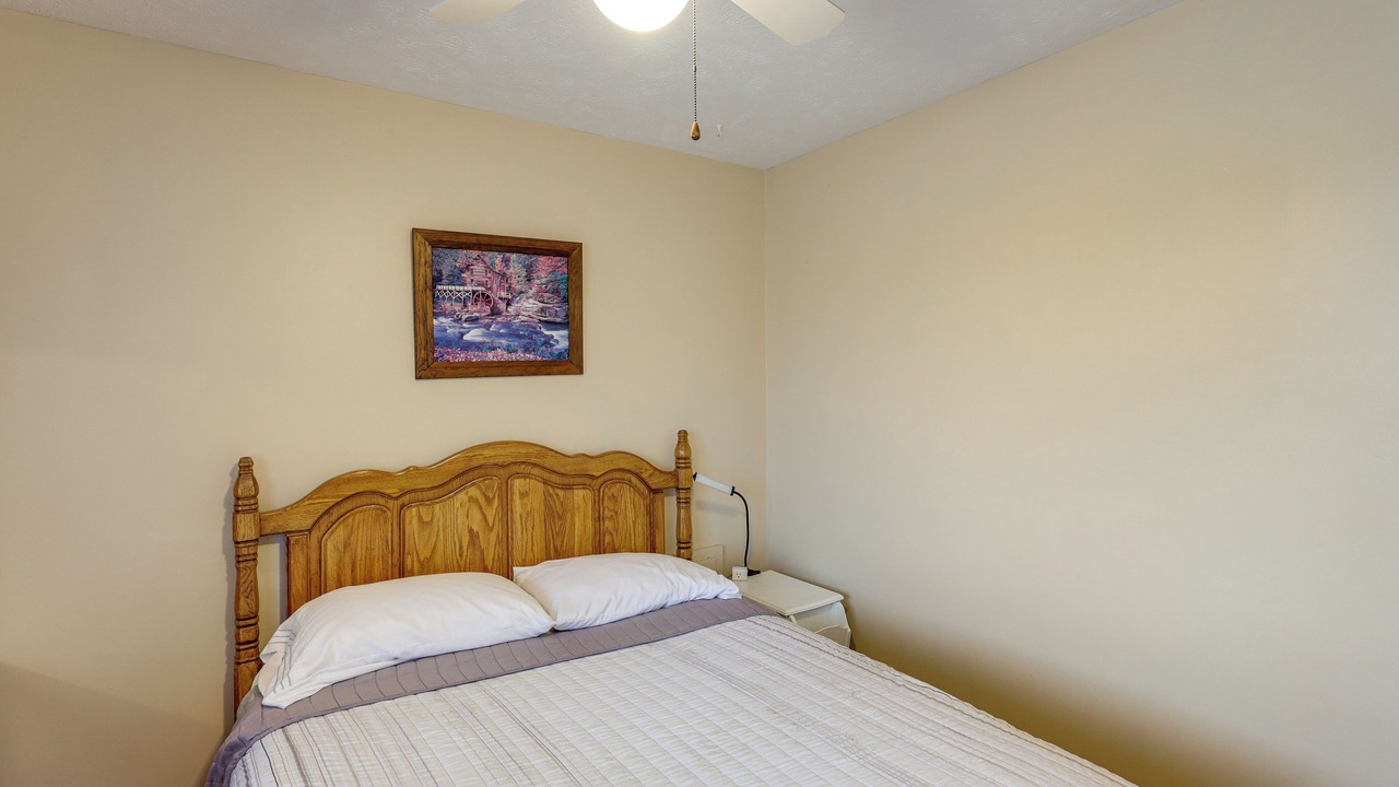 Photo of Bedroom in Millard