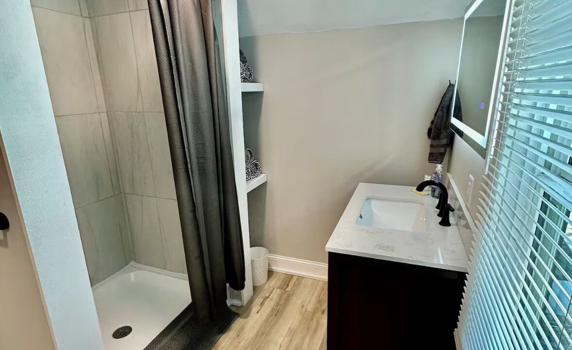Photo of Bathroom in Maryville