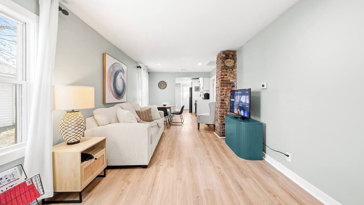 Photo of Livingroom in Rosedale