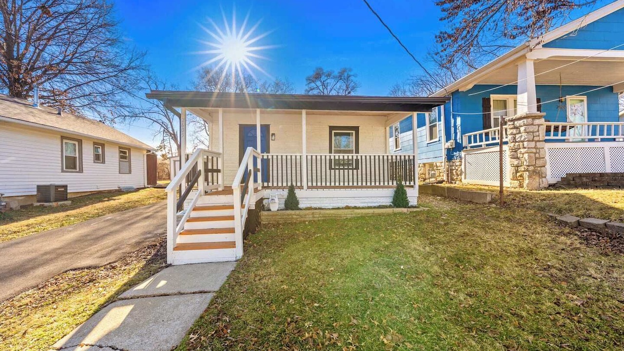 Photo of Outdoor in Rosedale