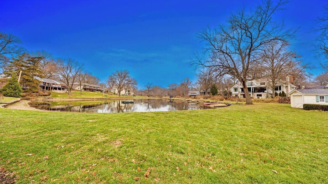 Photo of Outdoor in Leawood
