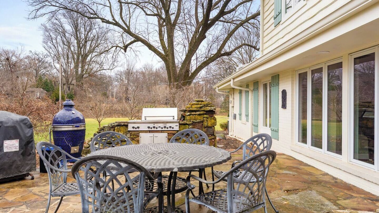Photo of Outdoor in Leawood