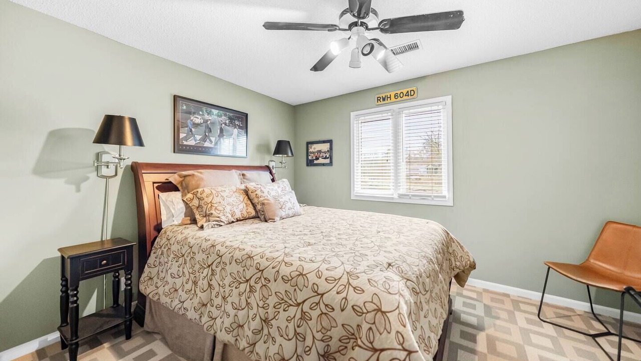 Photo of Bedroom in Leawood