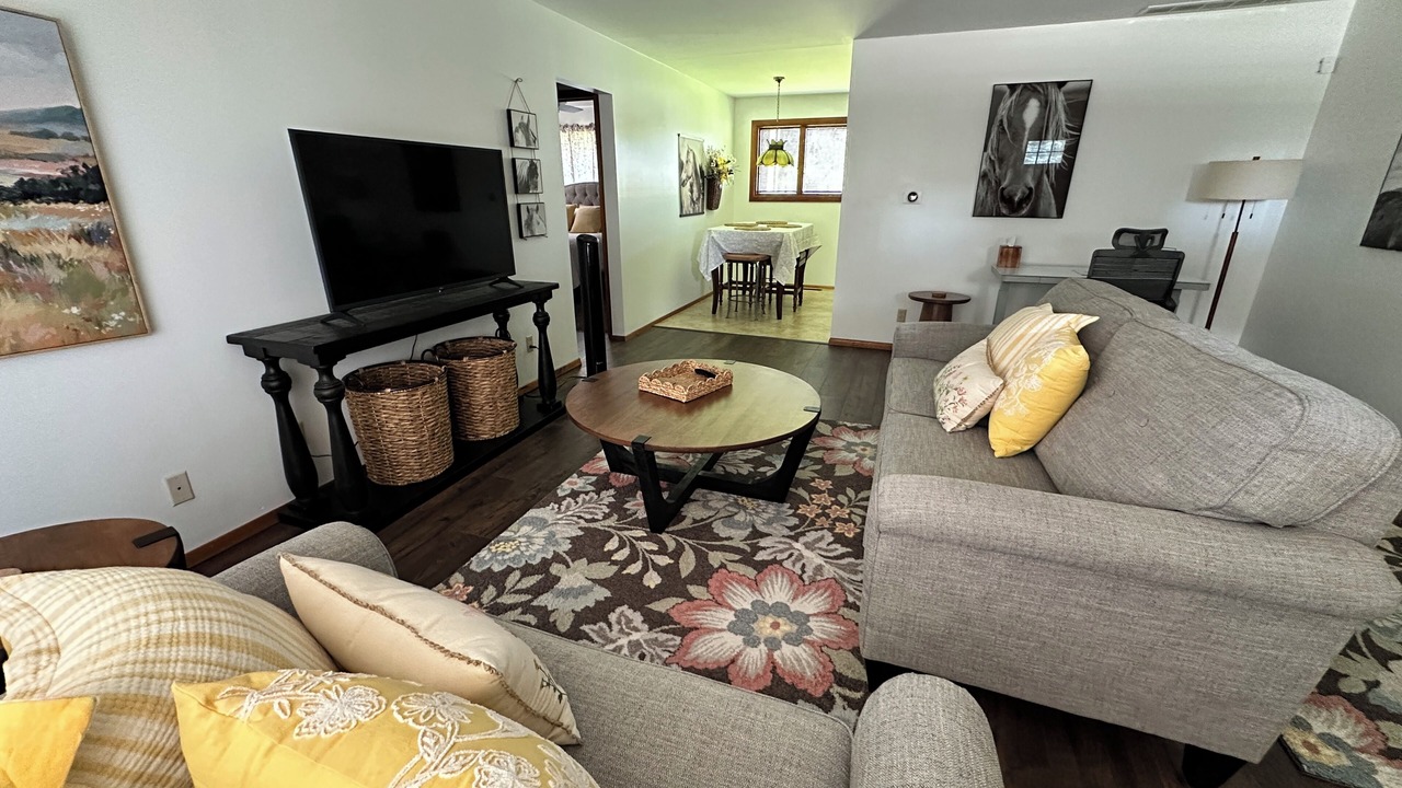Photo of Livingroom in Garden City
