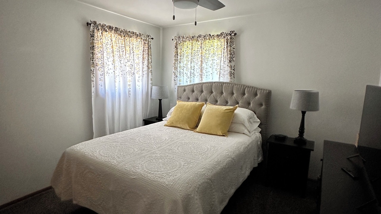Photo of Bedroom in Garden City