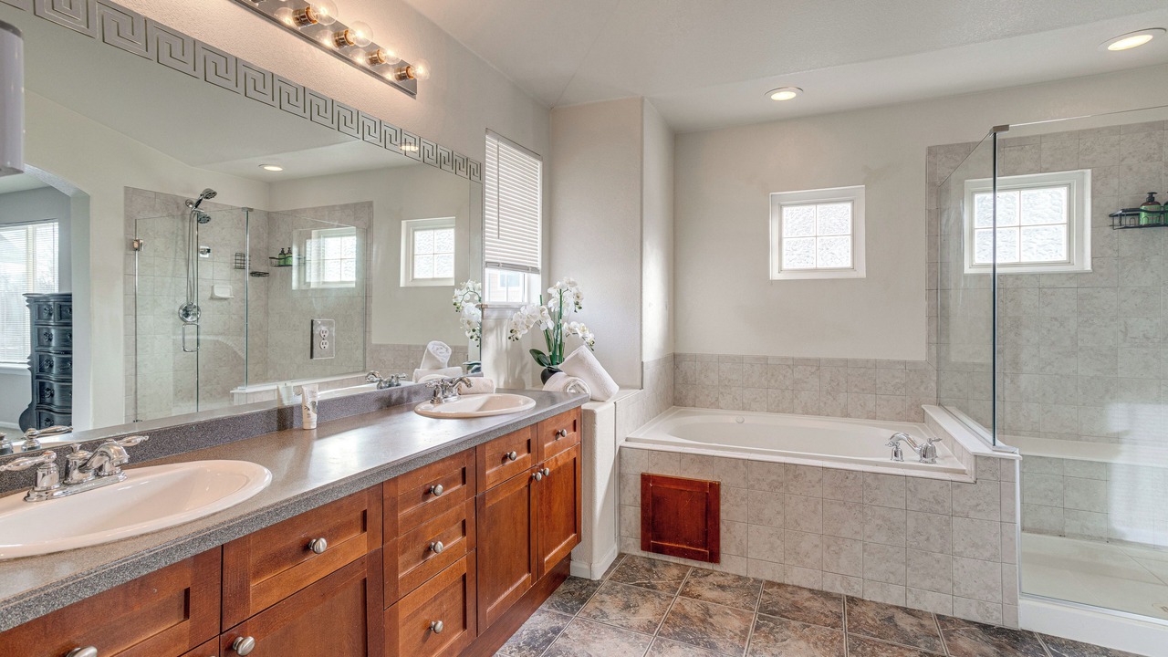 Photo of Bathroom in Aurora