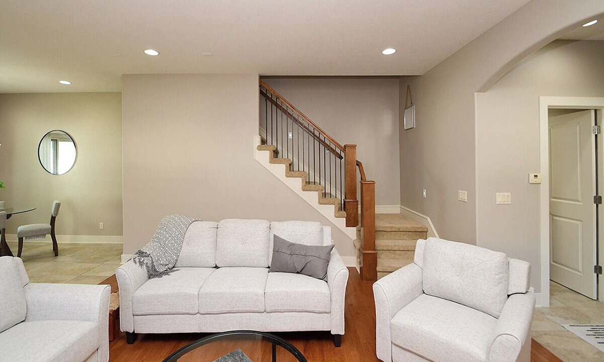 Photo of Livingroom in Dundee-Happy Hollow Historic District