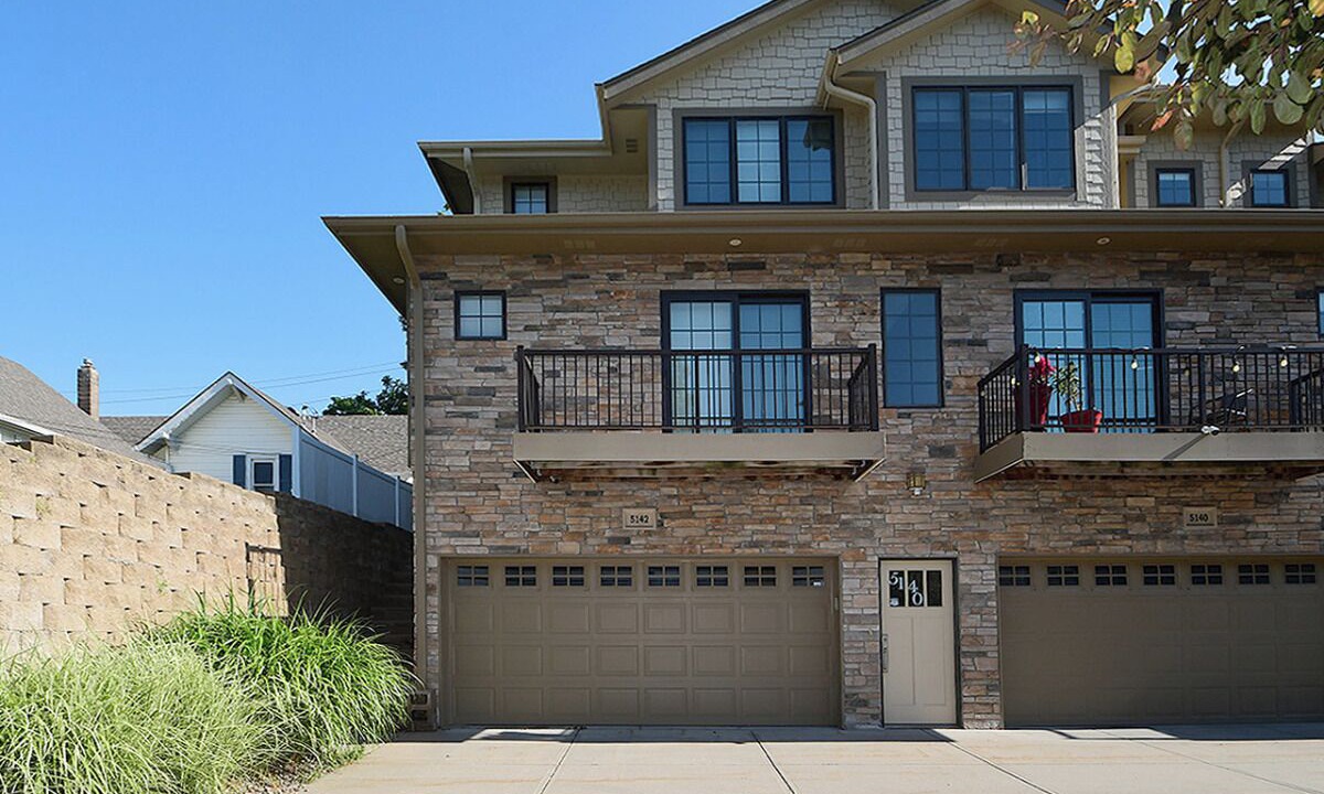 Photo of Outdoor in Dundee-Happy Hollow Historic District