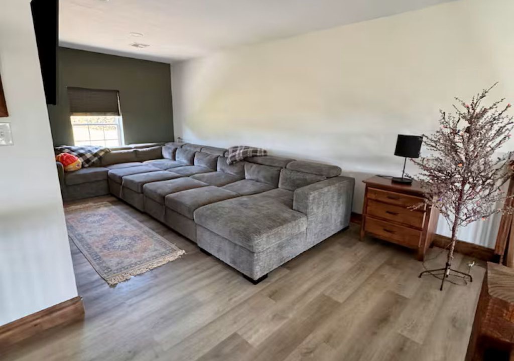 Photo of Livingroom in Centerville