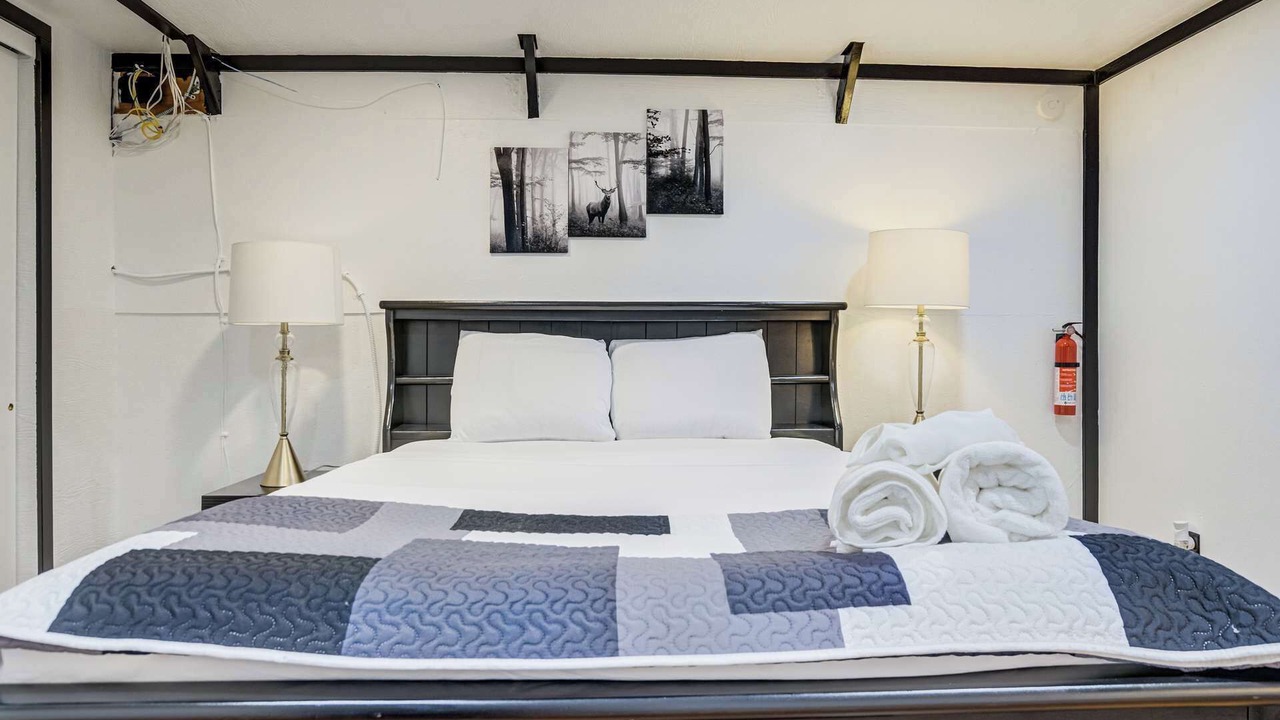 Photo of Bedroom in Deer Trail