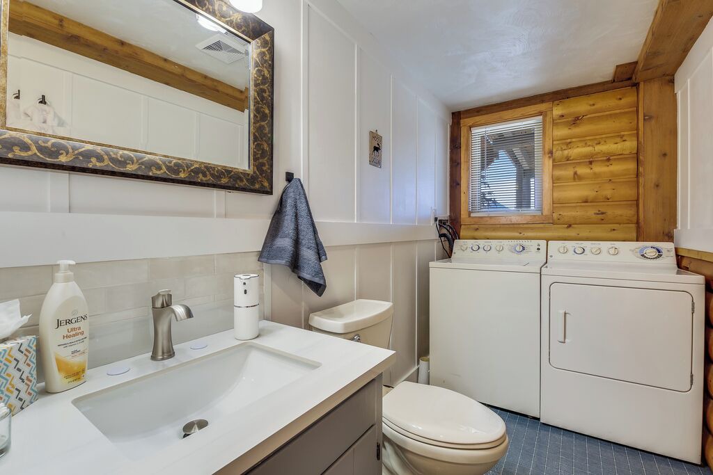 Photo of Bathroom in Estes Park