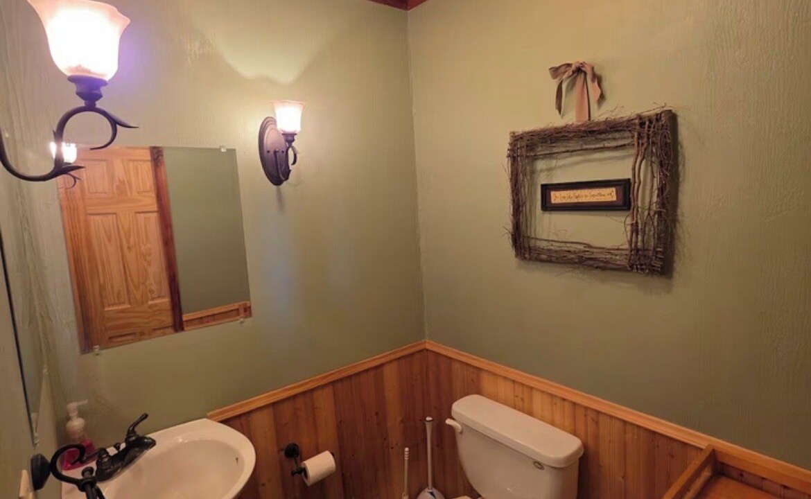 Photo of Bathroom in Valentine