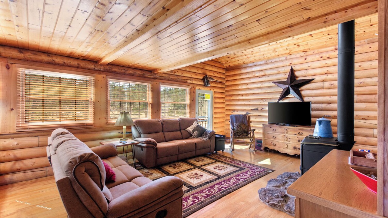 Photo of Livingroom in Red Feather Lakes