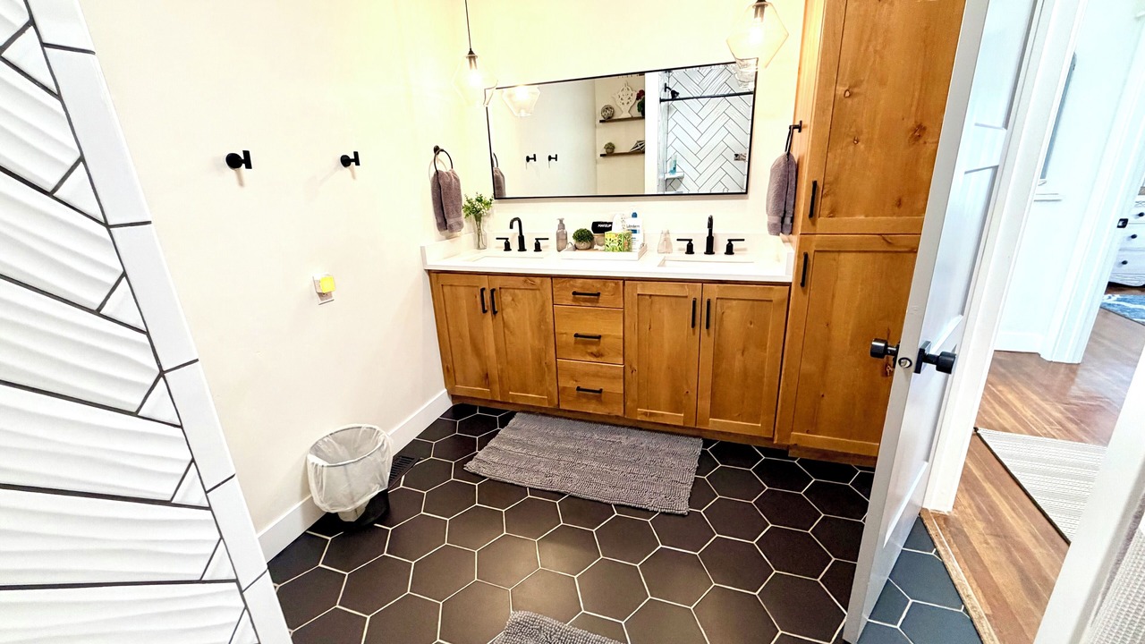 Photo of Bathroom in Vernal