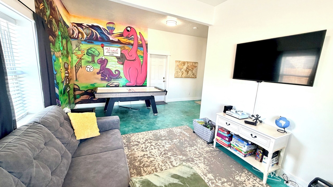 Photo of Livingroom in Vernal