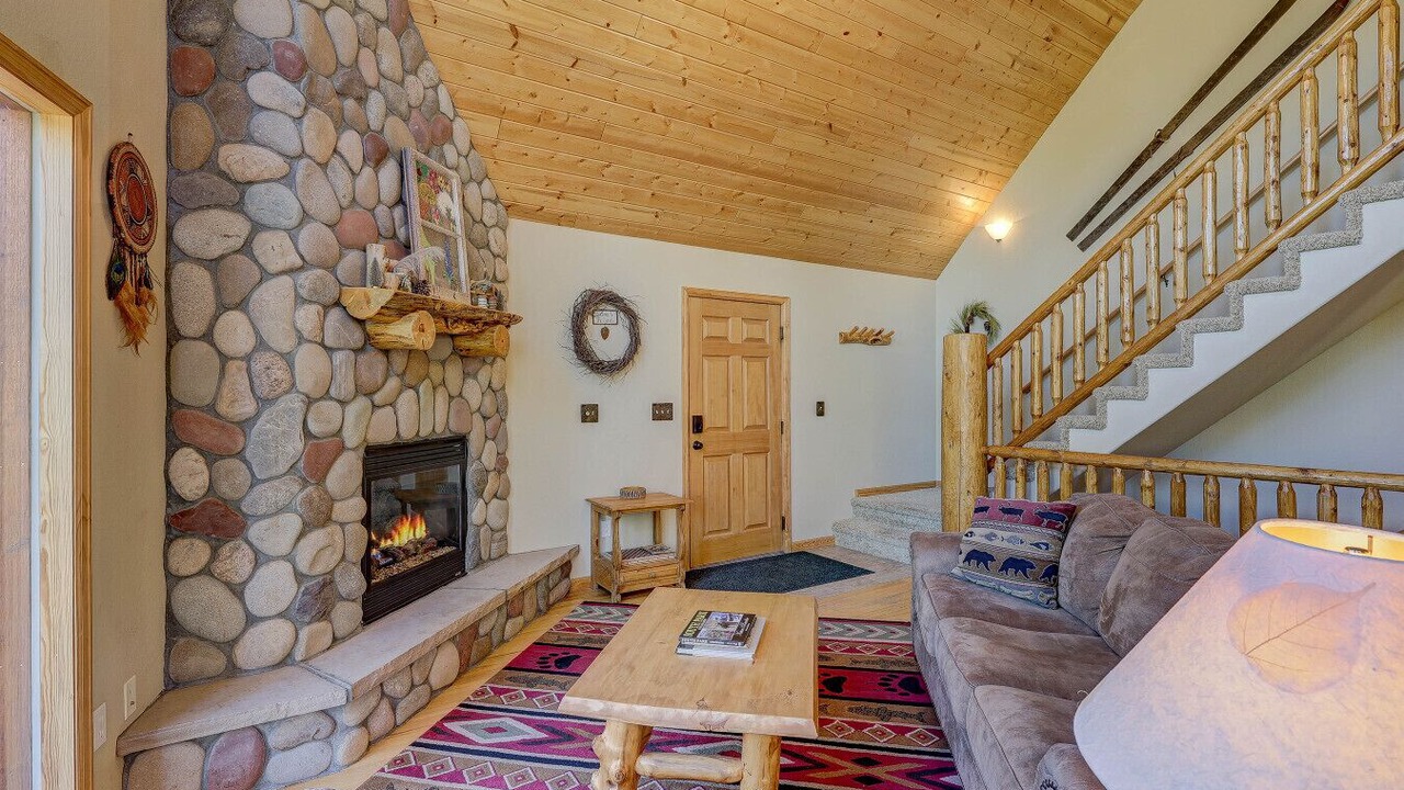 Photo of Livingroom in Valley of the Sun