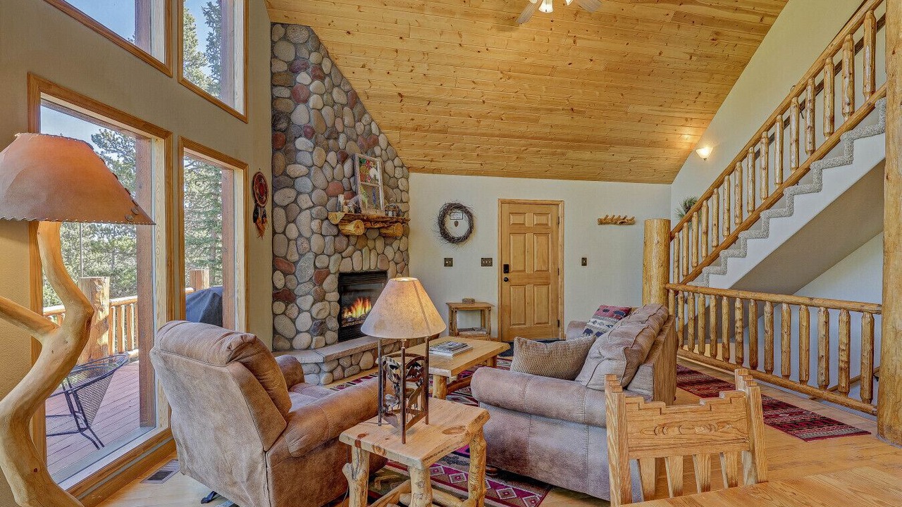 Photo of Livingroom in Valley of the Sun