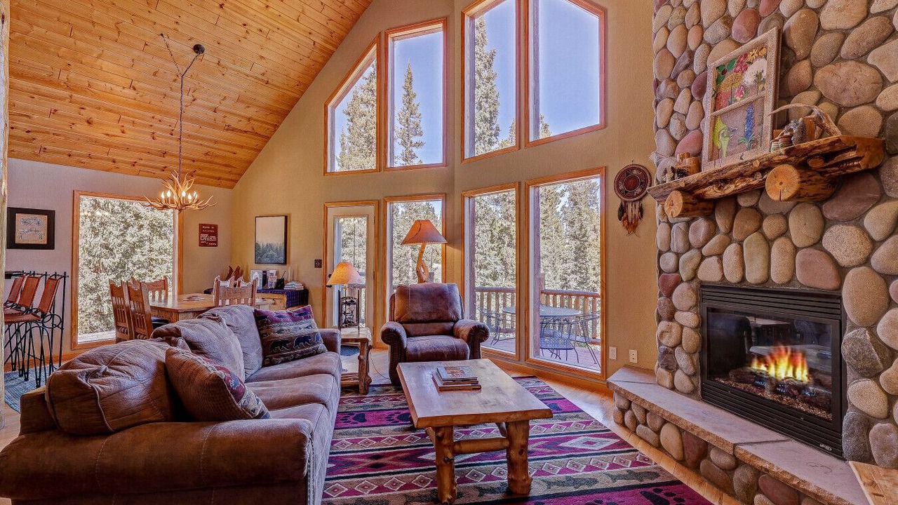 Photo of Livingroom in Valley of the Sun