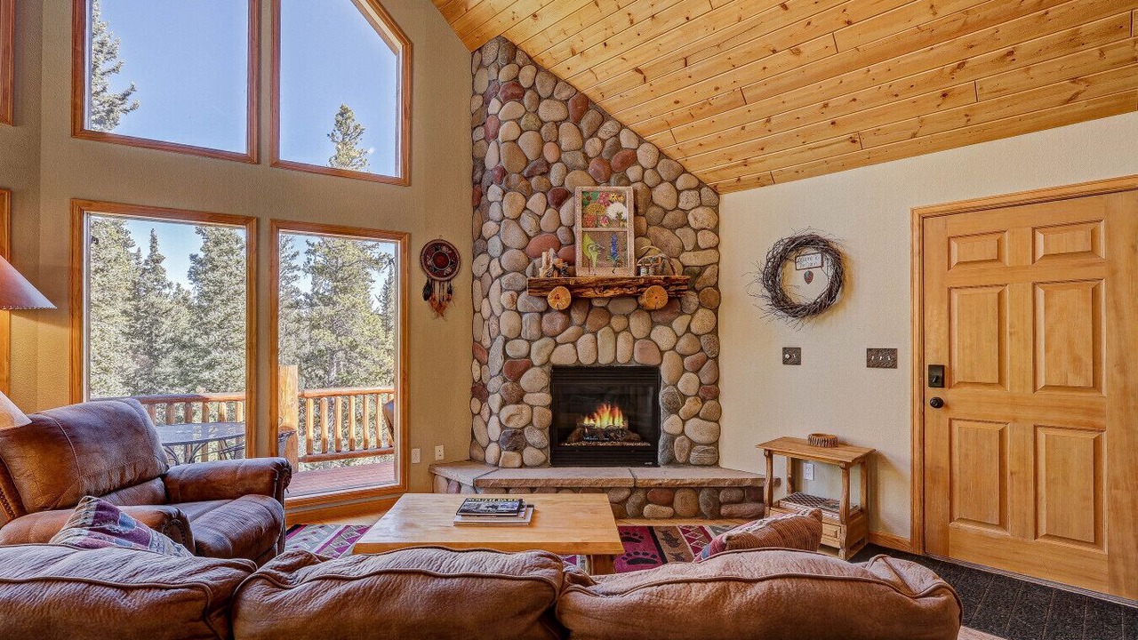 Photo of Livingroom in Valley of the Sun