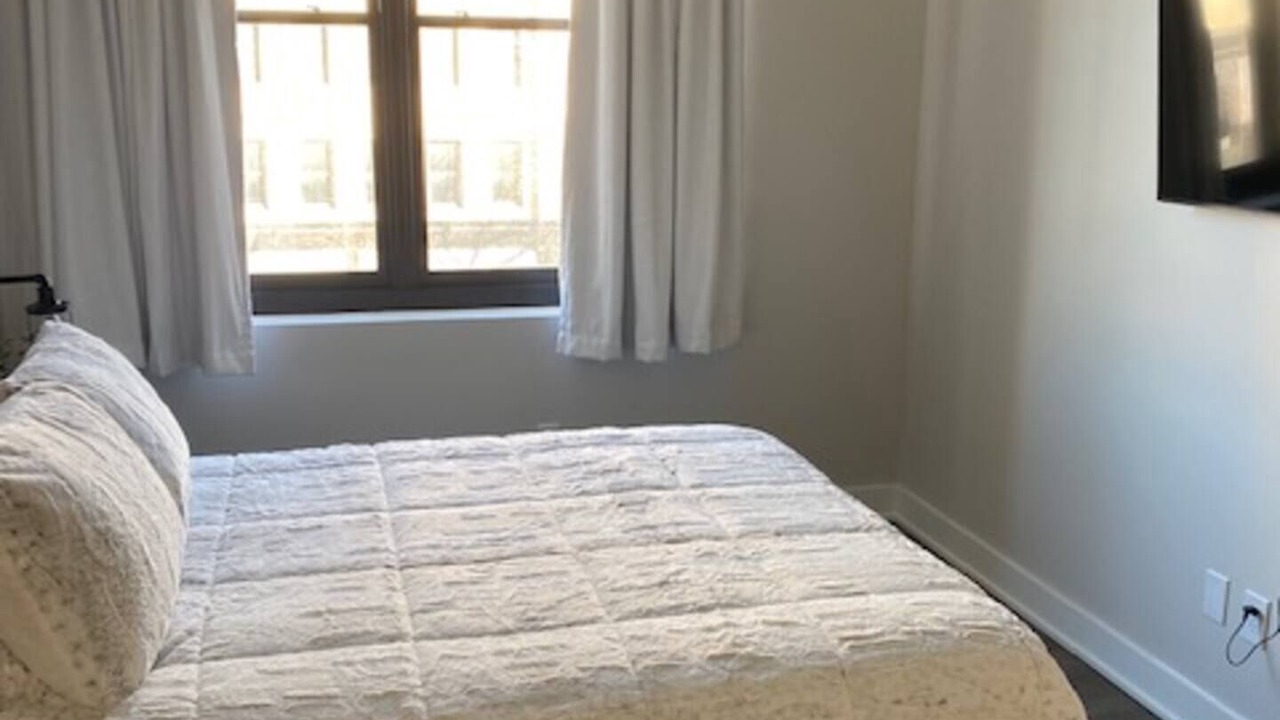 Photo of Bedroom in Downtown Lincoln