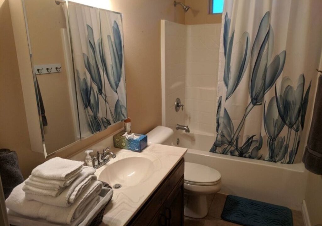 Photo of Bathroom in La Verkin