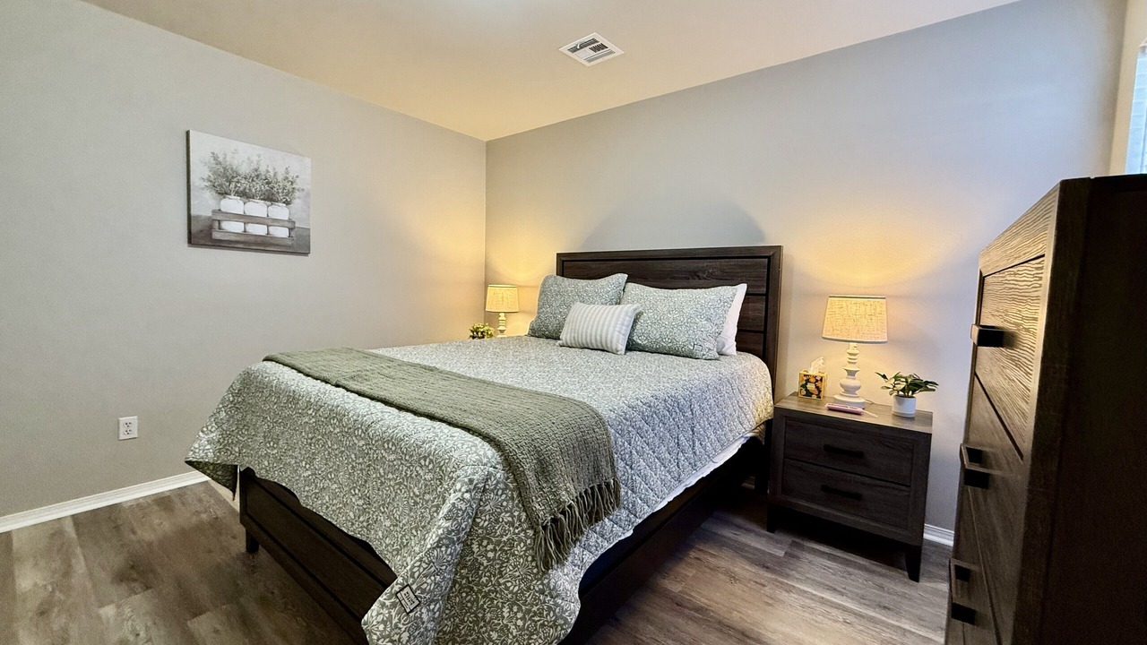 Photo of Bedroom in Broken Arrow