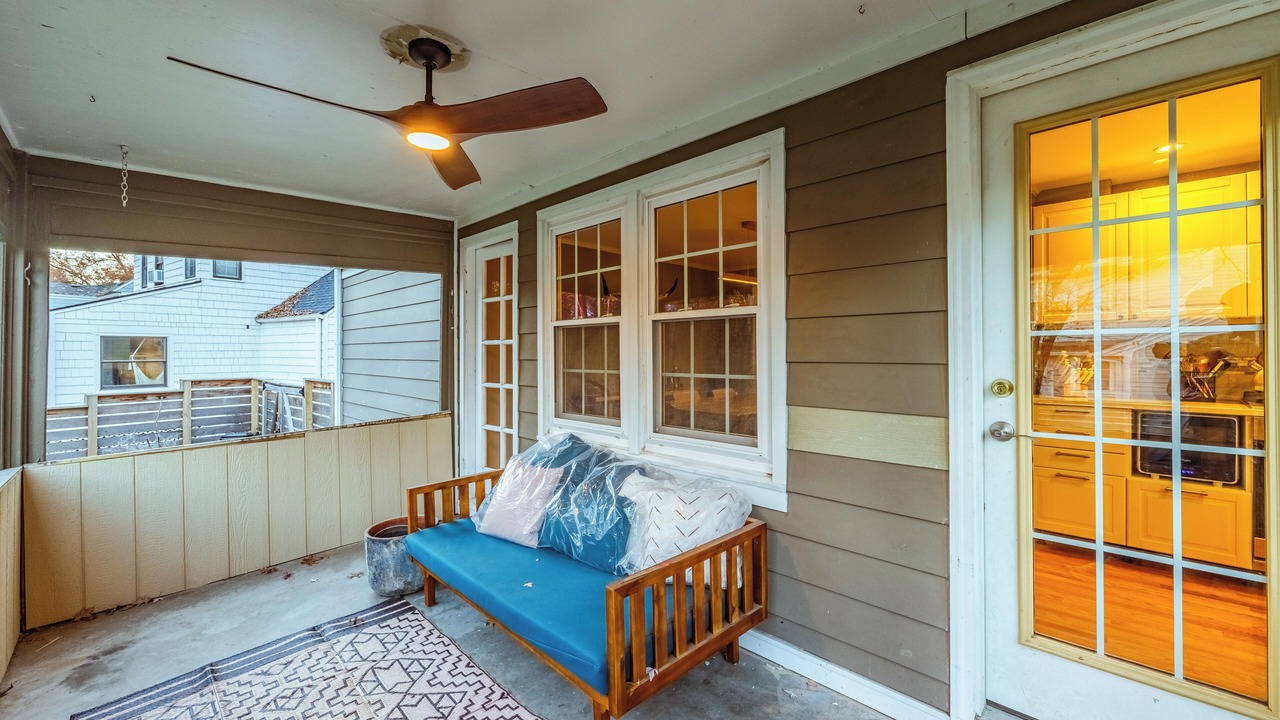 Photo of Patio Balcony in Prairie Village