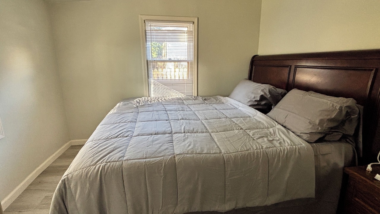 Photo of Bedroom in Rosedale