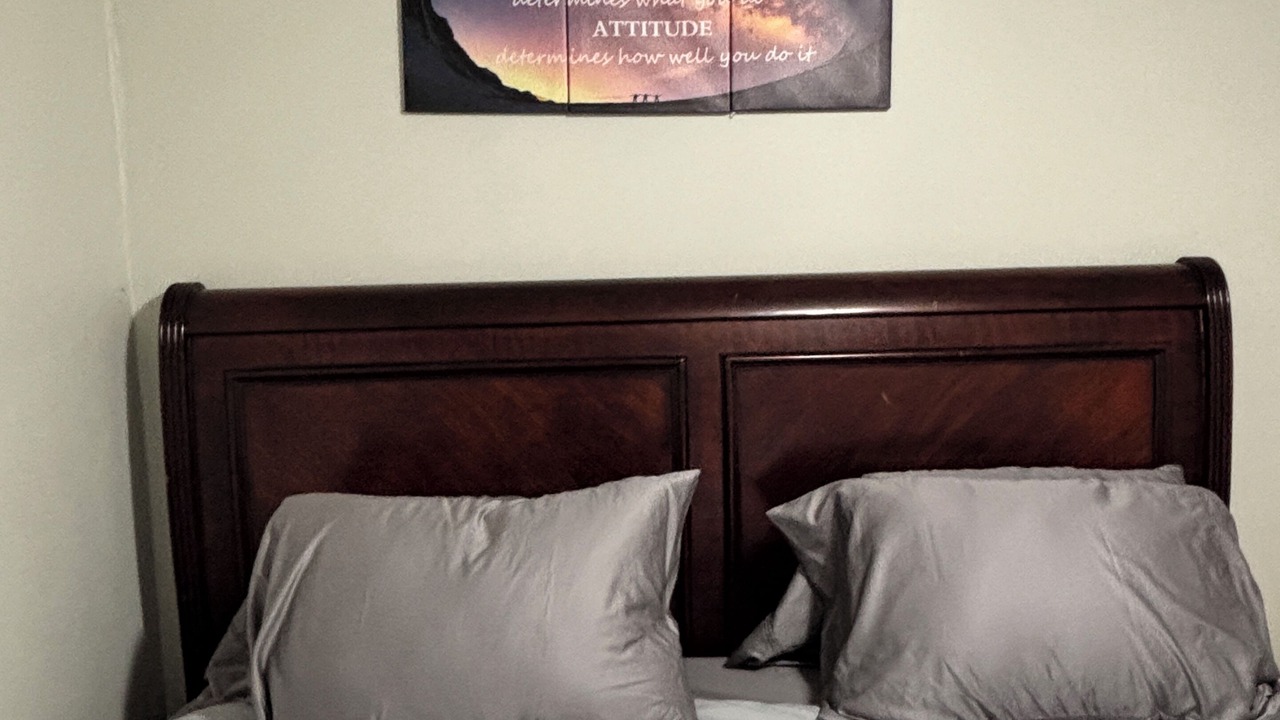 Photo of Bedroom in Rosedale