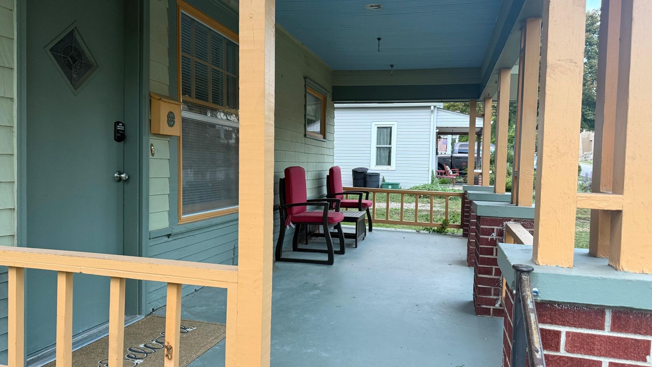 Photo of Outdoor in Rosedale