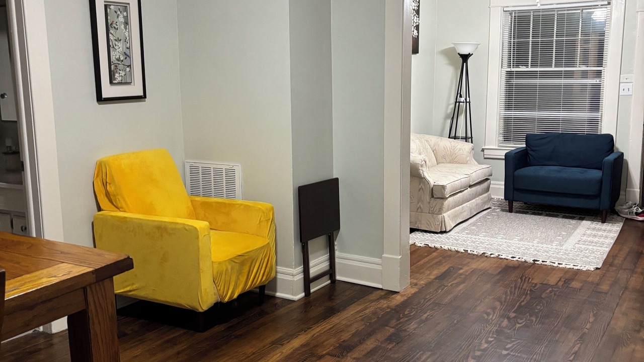 Photo of Livingroom in Rosedale