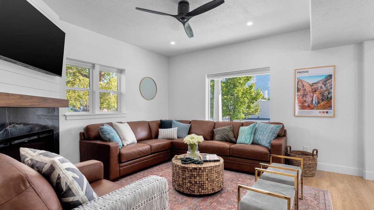 Photo of Livingroom in Provo