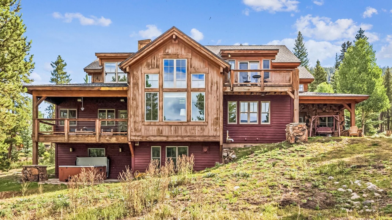 Photo of Outdoor in The Highlands