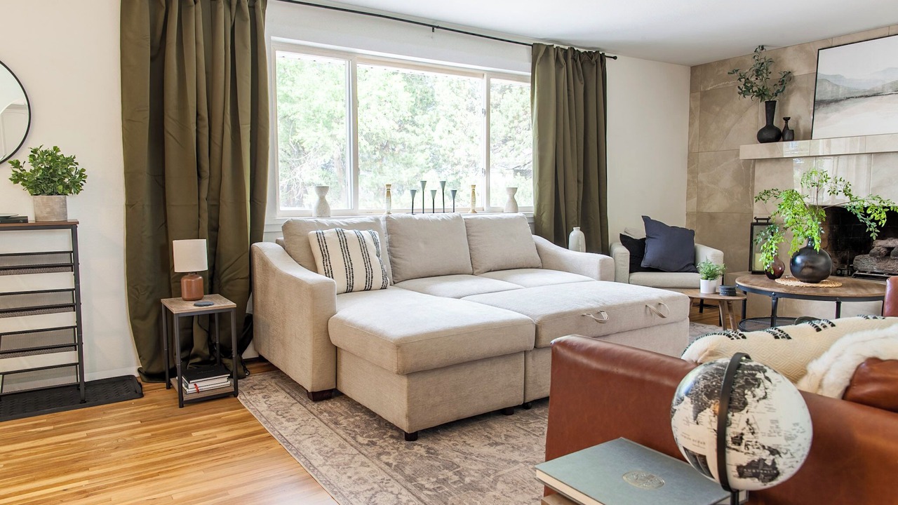 Photo of Livingroom in East Colorado Springs