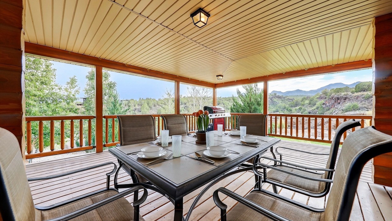 Photo of Outdoor in New Harmony