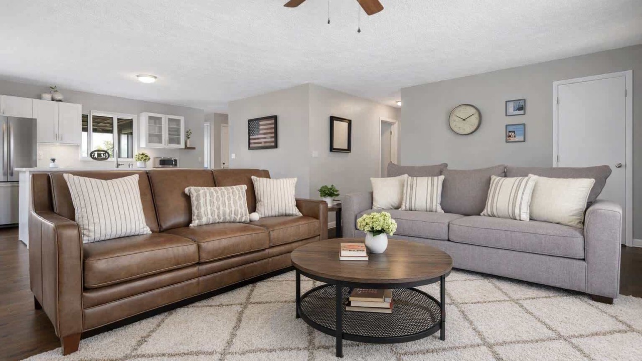Photo of Livingroom in Cass County