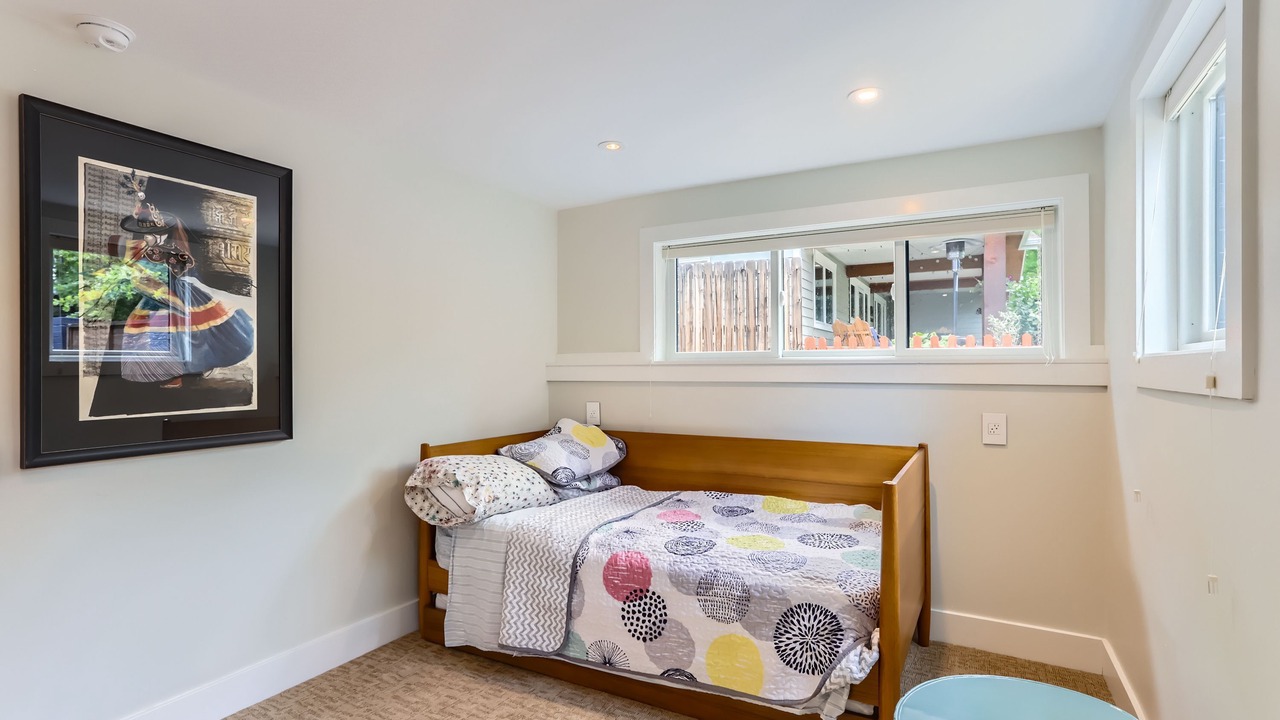 Photo of Bedroom in Old North Boulder
