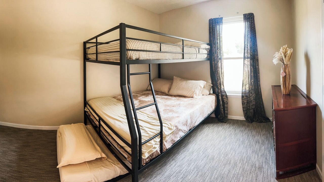 Photo of Bedroom in Waldron