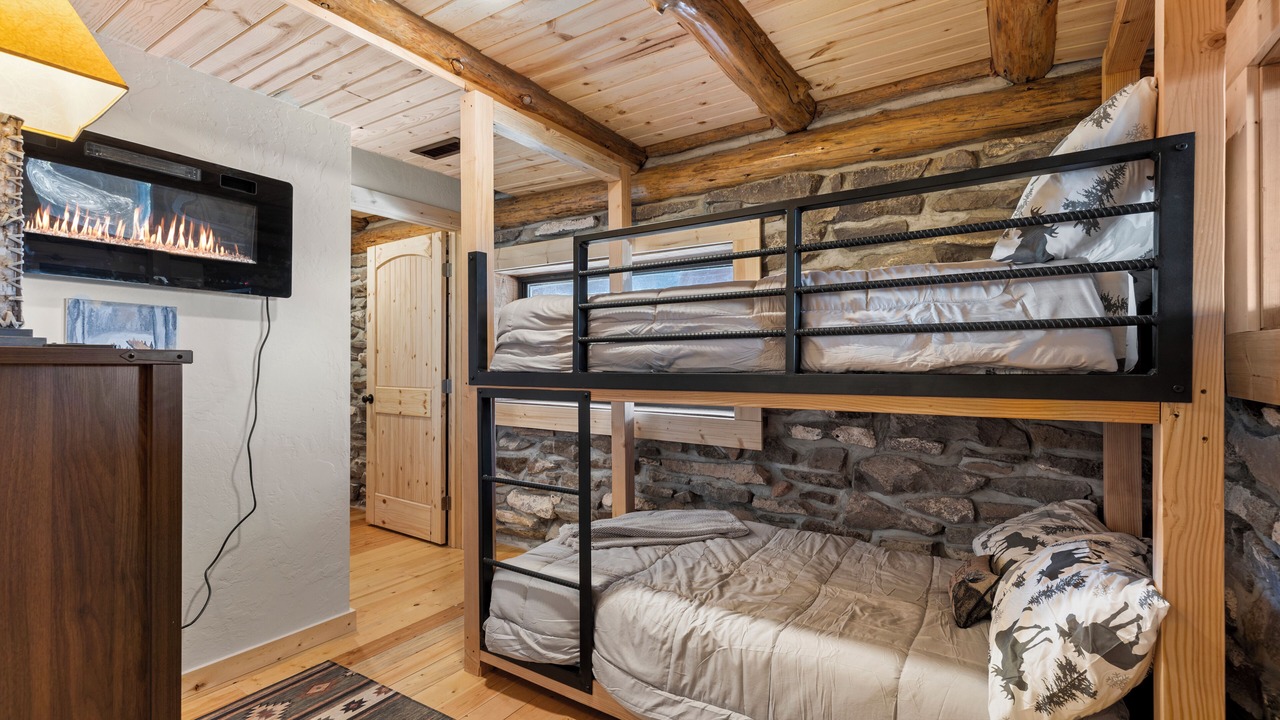 Photo of Bedroom in Tetonia