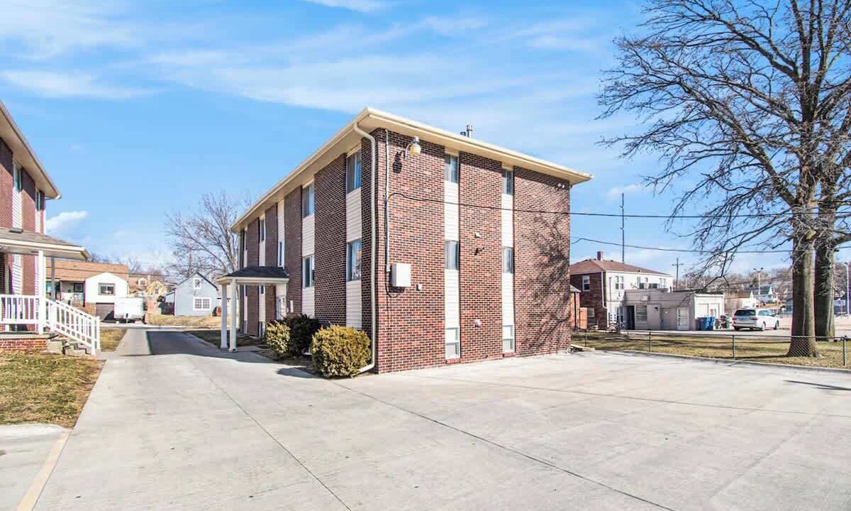 Photo of Outdoor in Aksarben - Elmwood Park