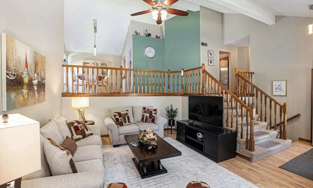 Photo of Livingroom in Bent Creek