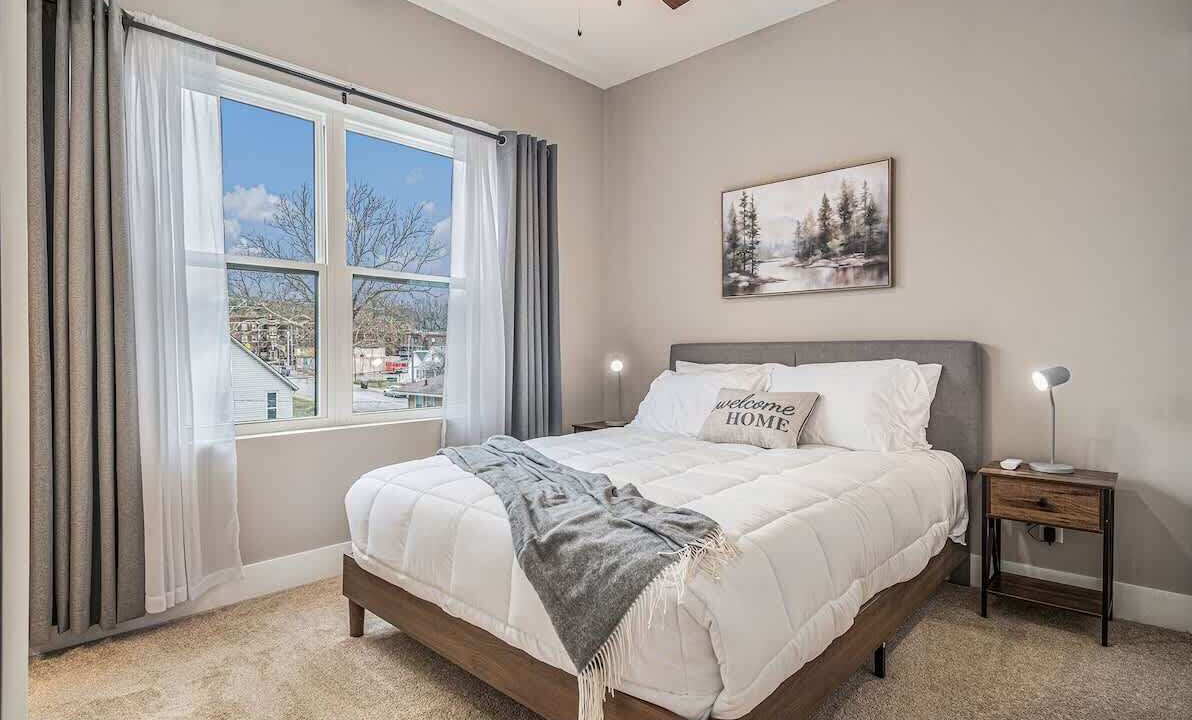 Photo of Bedroom in Midtown