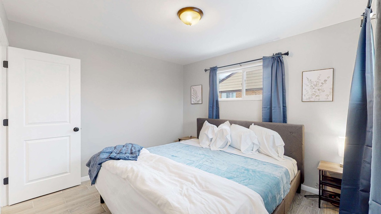 Photo of Bedroom in Twin Lakes