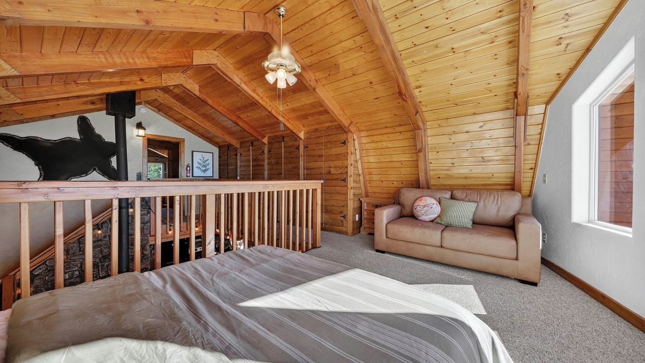 Photo of Bedroom in Steam Engine Meadows
