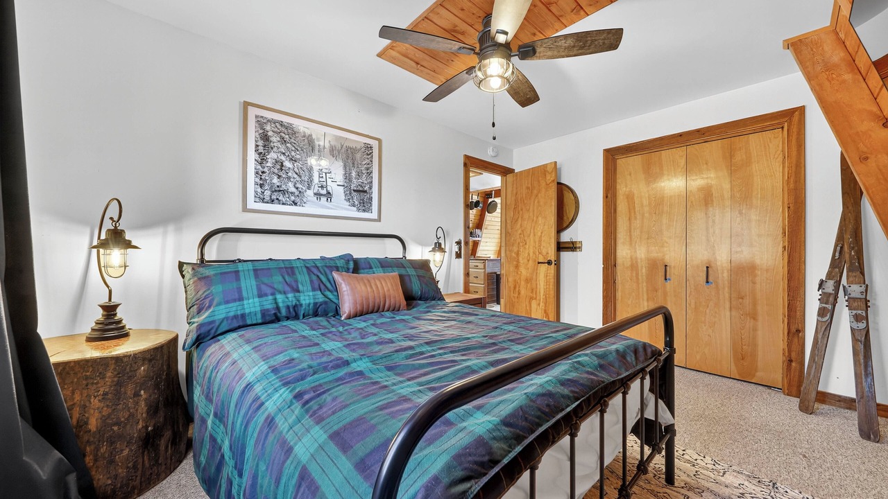 Photo of Bedroom in Steam Engine Meadows