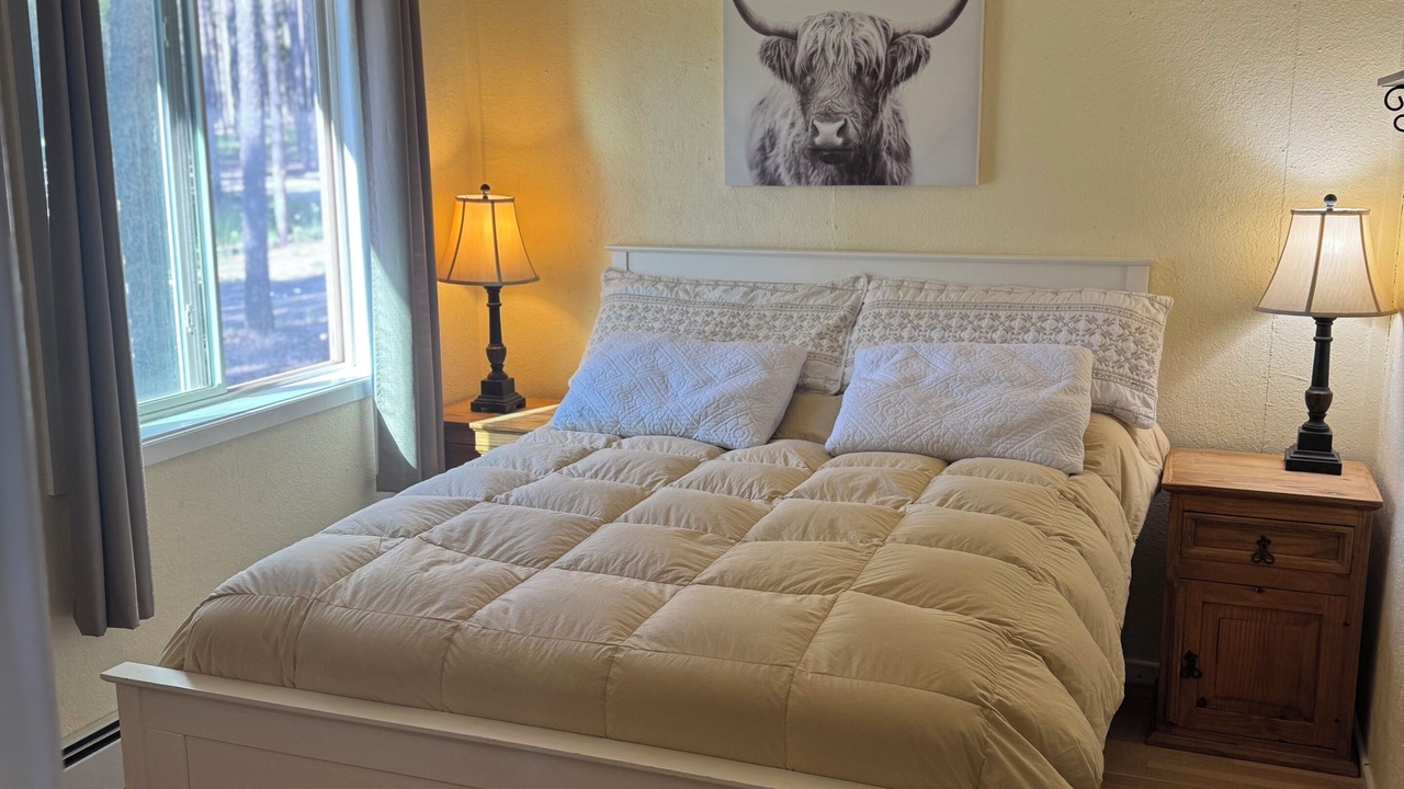 Photo of Bedroom in Casper Mountain