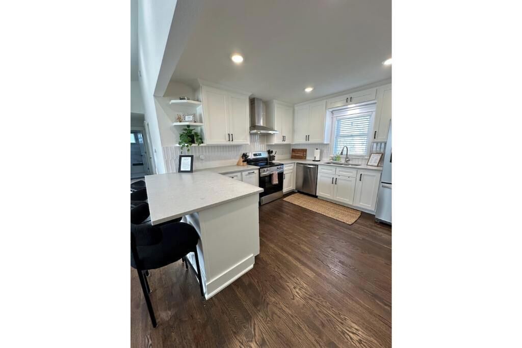 Photo of Kitchen in New Century